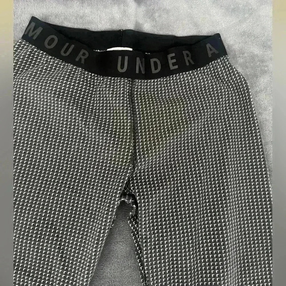Under Armour Workout Leggings - Picture 4 of 4